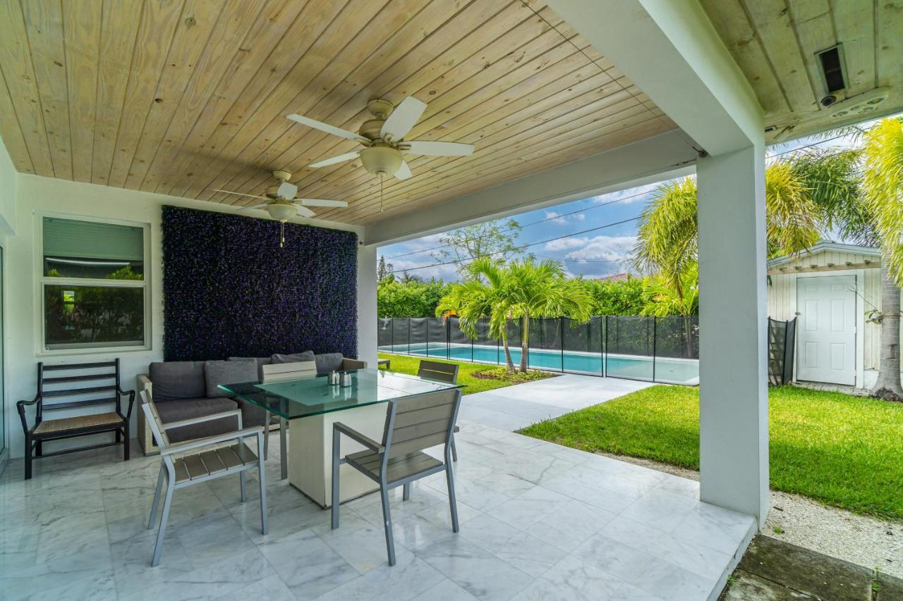 Luxury House 4 Beds Heated Pool W Jaccuzzi Apartment